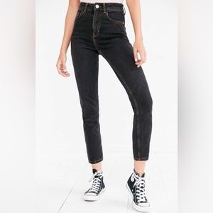 Urban Outfitters BDG Girlfriend High-Rise Jeans - Size 26 - Black
